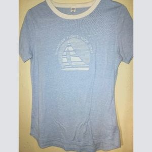 Small old navy graphic tee